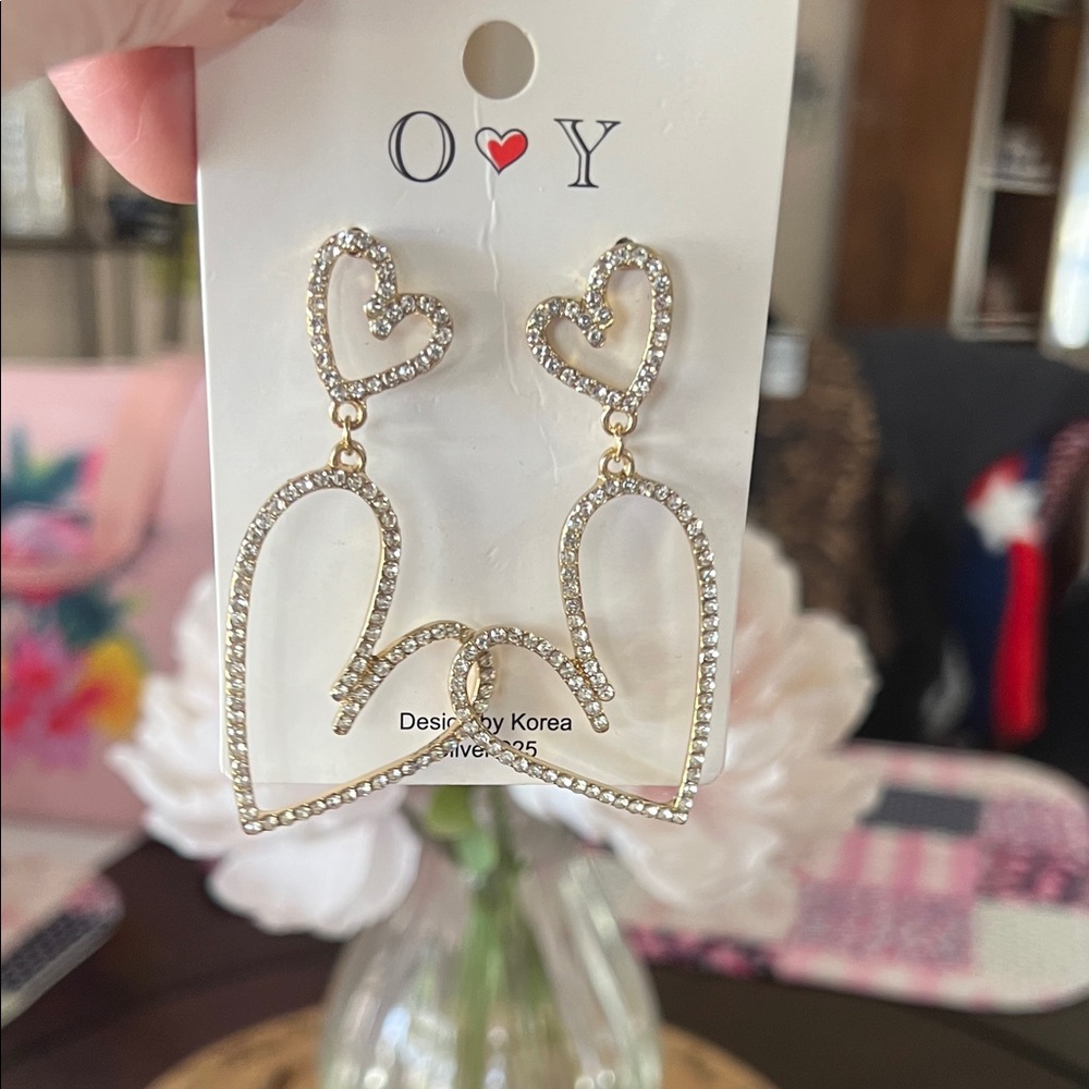NEW Gold Heart Drop Earrings